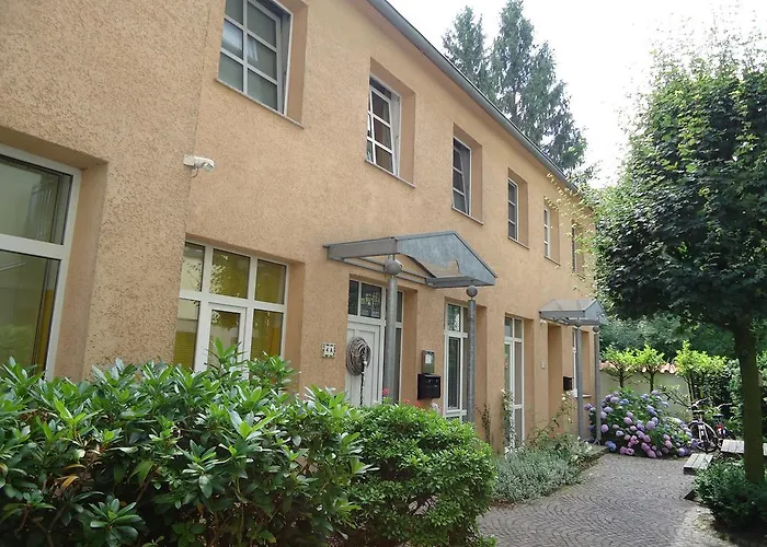 Jovles Beisken Gmbh *